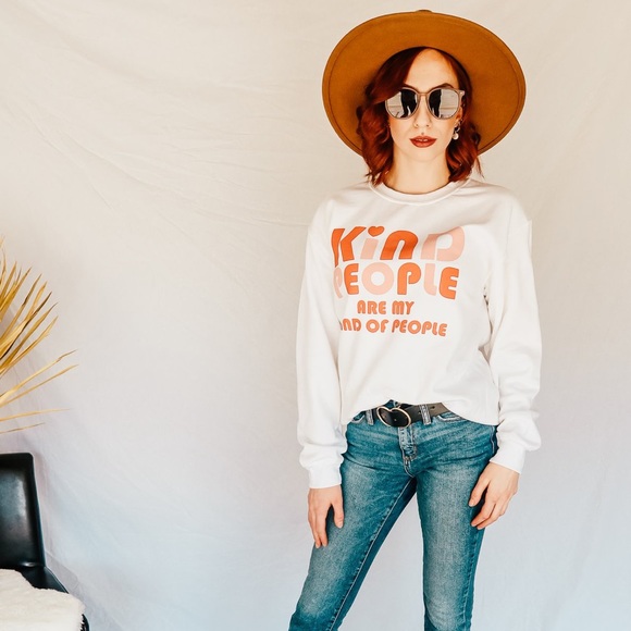 Graphic Sweatshirt SOLD OUT - Picture 5 of 7